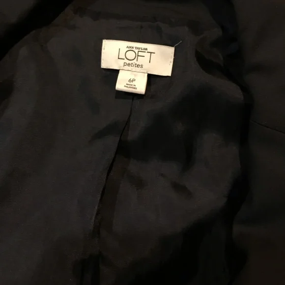 Loft Ann Taylor blazer petite - Picture 3 of 3